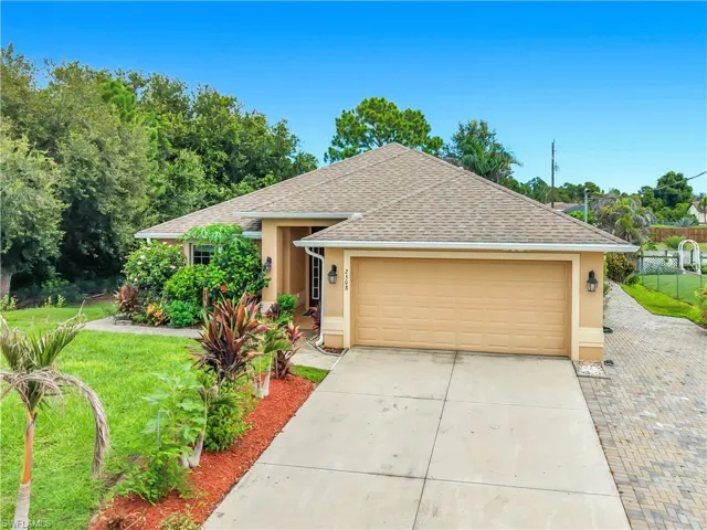 2508 41st St W, Lehigh Acres, Florida 33971