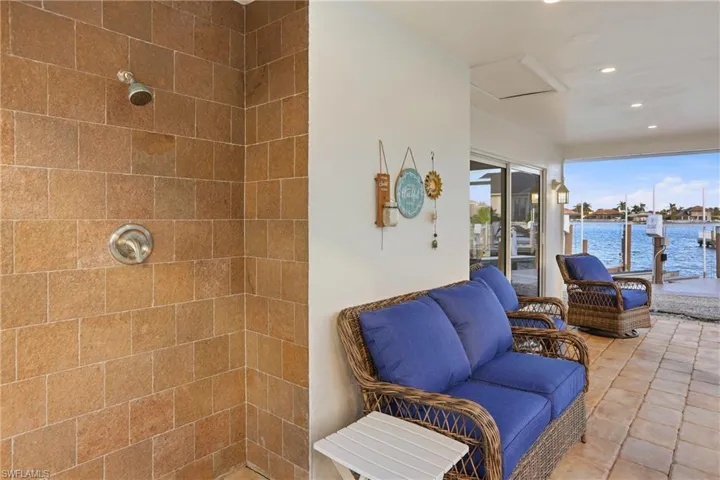 339 Landmark St, Marco Island, Florida 34145