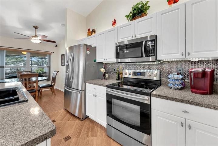 Quartz counter tops and new stainless steel appliances