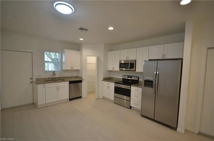 3303 Armstrong Ct, Fort Myers, Florida 33916