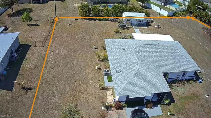 Drone / aerial view