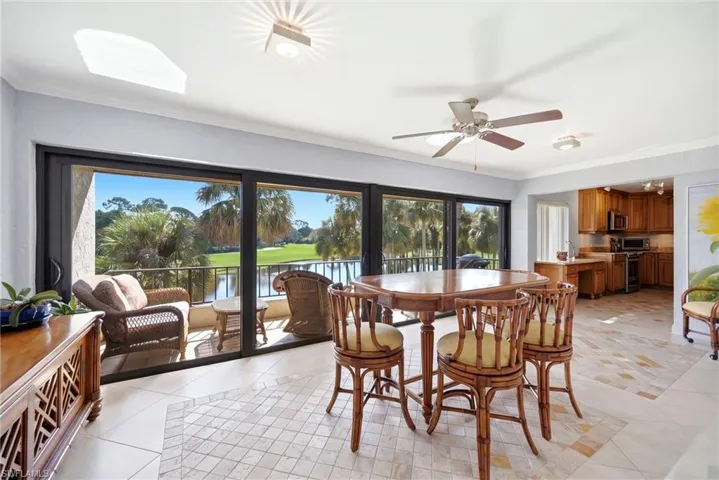 105 Clubhouse Ln 388, Naples, Florida 34105