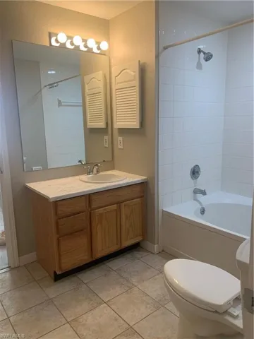 7960  Preserve  CIR, Naples, FL 34119