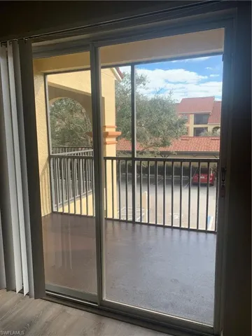 7960  Preserve  CIR, Naples, FL 34119