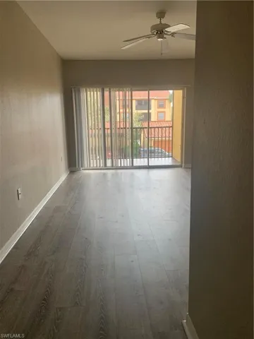 7960  Preserve  CIR, Naples, FL 34119
