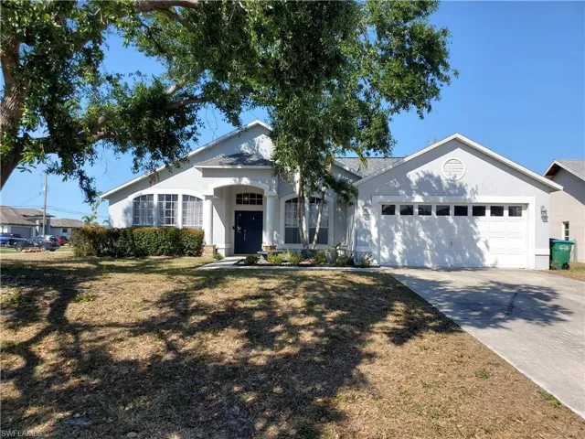 Make this YOUR new Florida home!