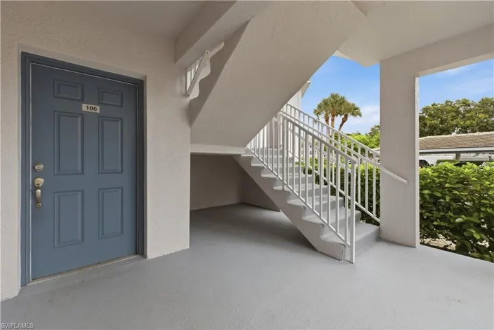 7822 Great Heron Way 106, Naples, Florida 34104