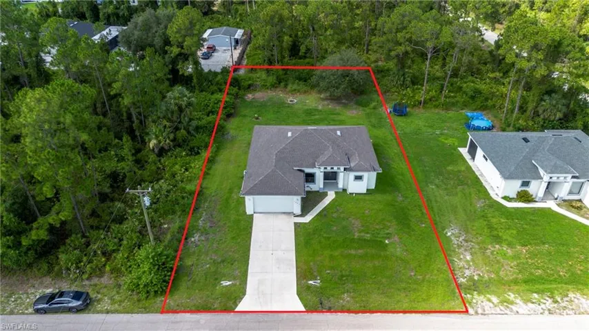 1002 E 5th St, Lehigh Acres, Florida 33972