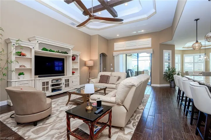 10505 Valencia Lakes Dr, Bonita Springs, Florida 34135
