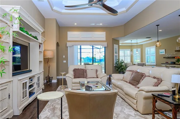 10505 Valencia Lakes Dr, Bonita Springs, Florida 34135