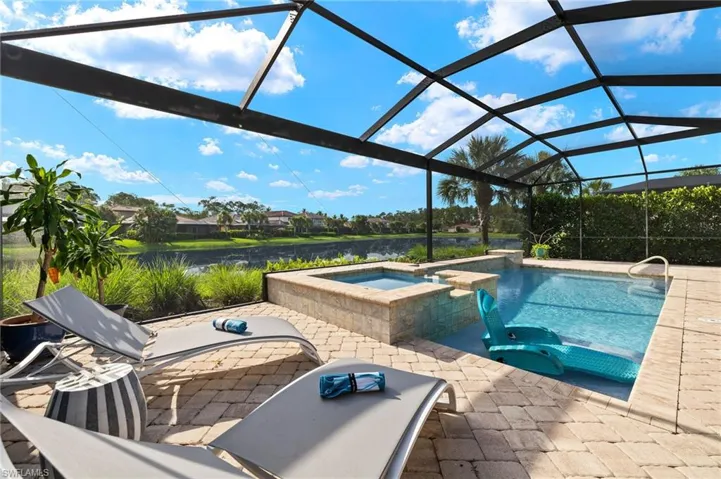 WOW! Beautiful waterfront setting + Clear View Screen upgrade!