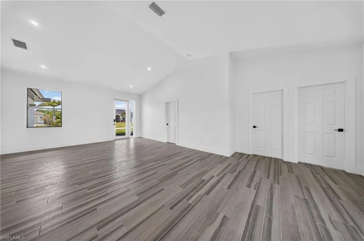 3403 Ne 13th Ave, Cape Coral, Florida 33909