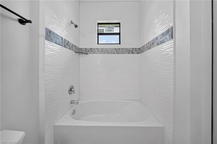 3403 Ne 13th Ave, Cape Coral, Florida 33909