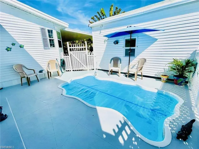 Pool and courtyard