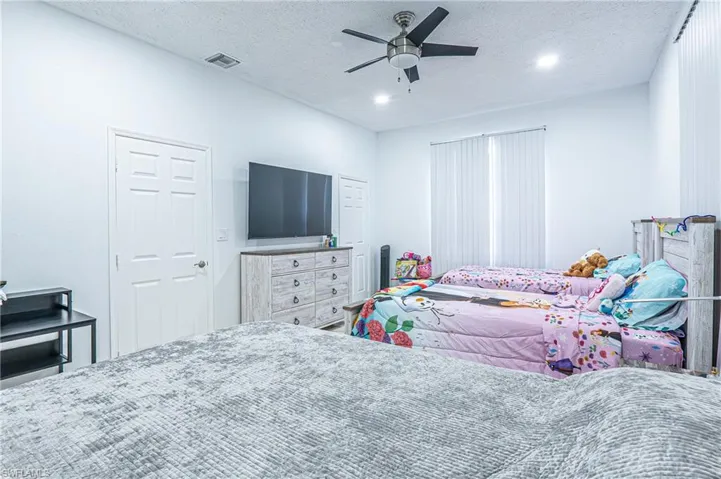 125 S Hacienda  ST, Clewiston, FL 33440