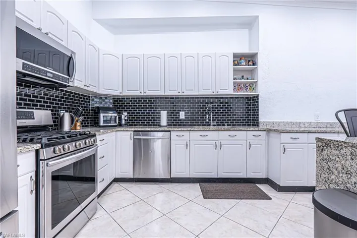 125 S Hacienda  ST, Clewiston, FL 33440
