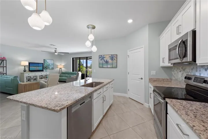 13931  Pine Lodge  LN, Fort Myers, FL 33913