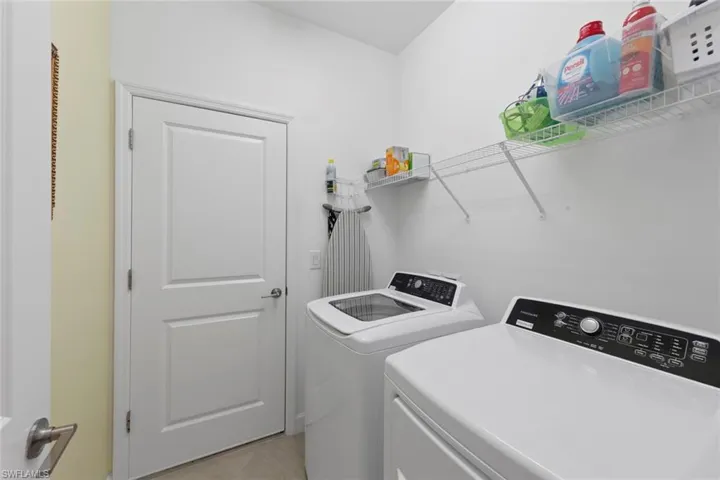 13931  Pine Lodge  LN, Fort Myers, FL 33913