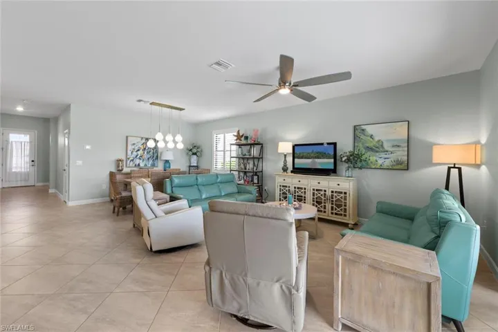 13931  Pine Lodge  LN, Fort Myers, FL 33913