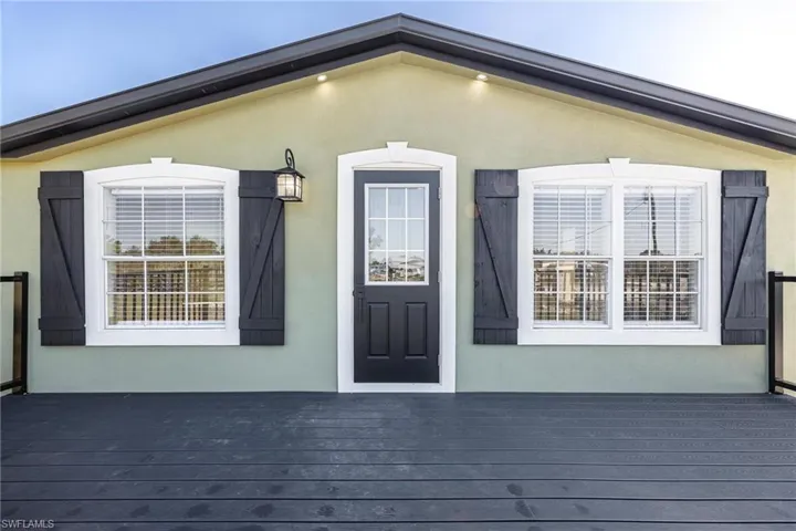 One of 3 Guest Homes