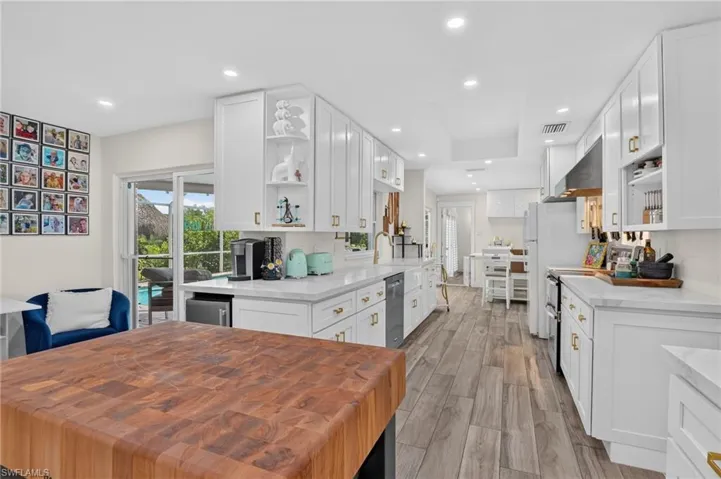 1771 Coral Way, North Fort Myers, Florida 33917