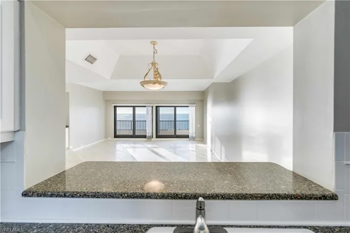 645  La Peninsula  BLVD, Naples, FL 34113