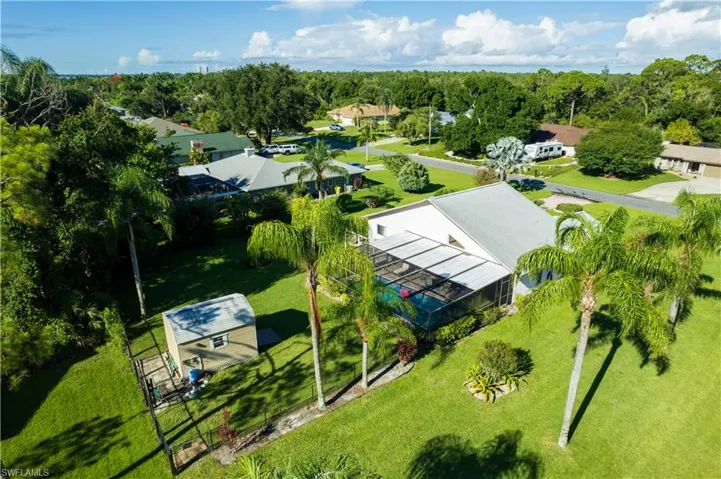 View of birds eye view of property
