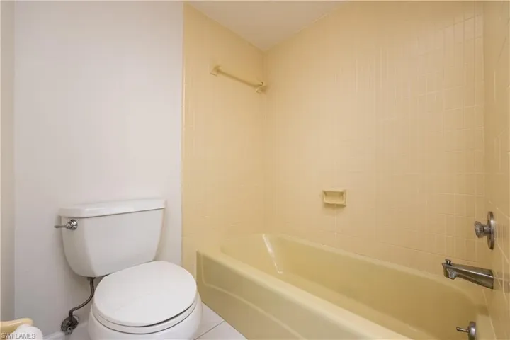 1460 Tredegar Dr, Fort Myers, Florida 33919