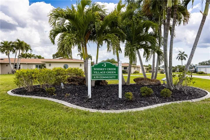 1460 Tredegar Dr, Fort Myers, Florida 33919