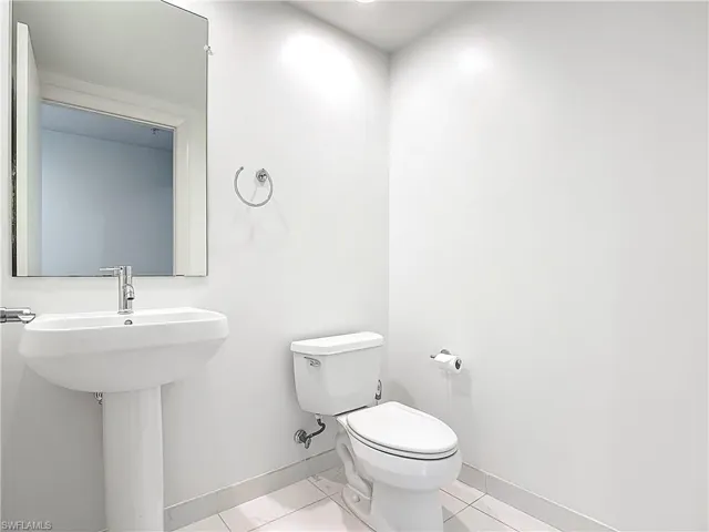 Powder room