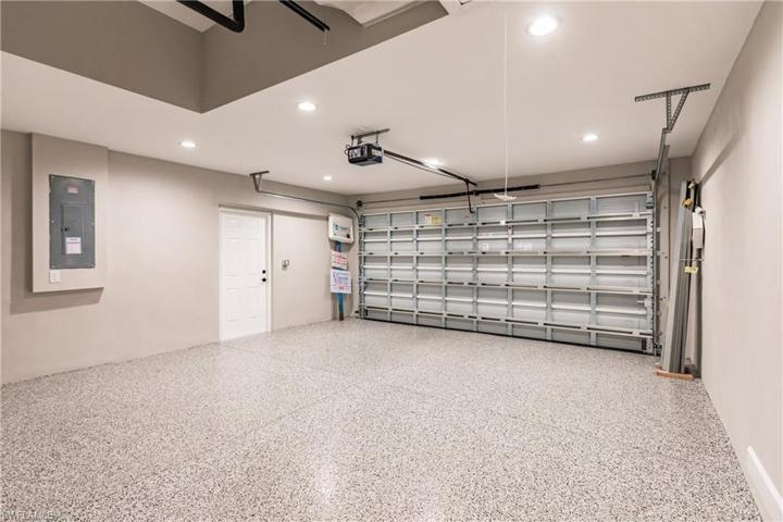 708 SW 1st ST, CAPE CORAL FL 33991