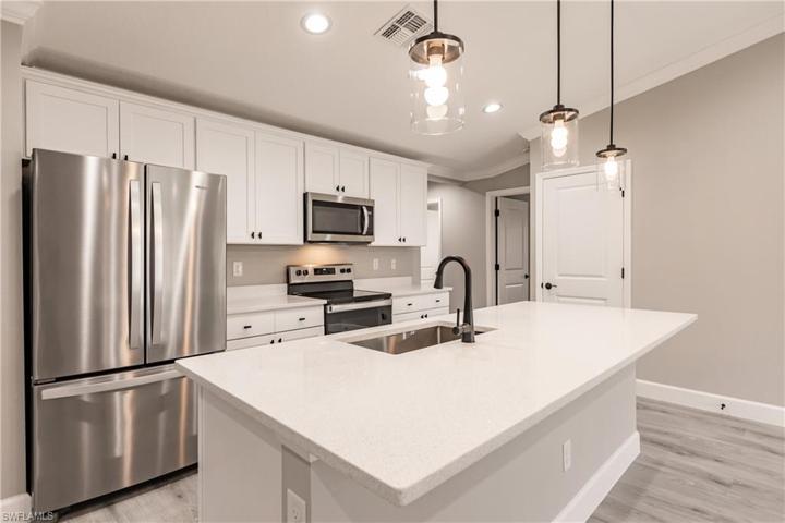 708 SW 1st ST, CAPE CORAL FL 33991