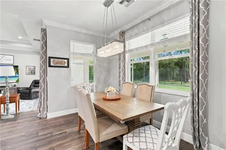 1264 14th Ave Ne, Naples, Florida 34120