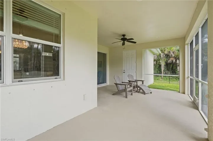 1264 14th Ave Ne, Naples, Florida 34120