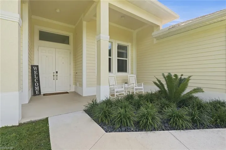 1264 14th Ave Ne, Naples, Florida 34120