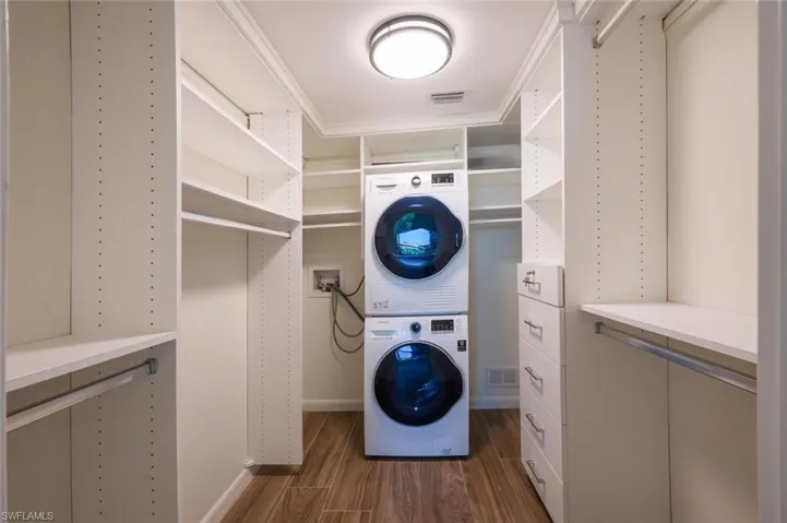 In-Unit Laundry - Rare!