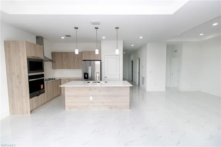 1842 Tuxford Ave, Lehigh Acres, Florida 33972