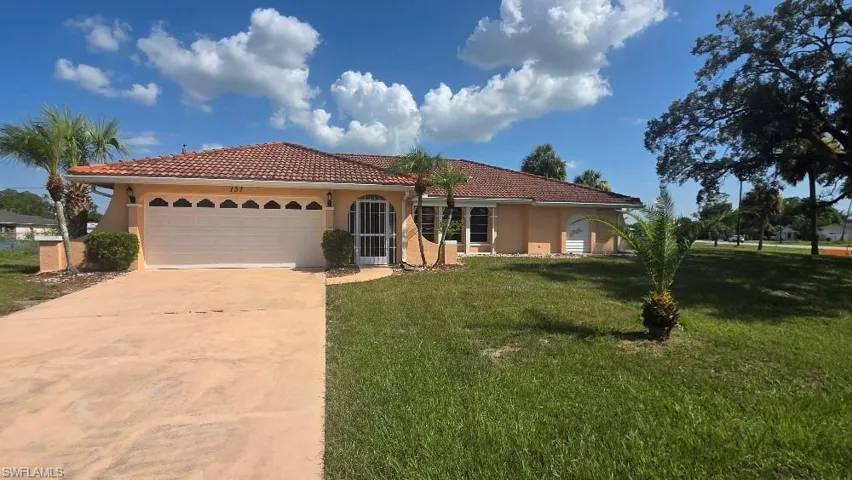 137 Dania Cir, Lehigh Acres, Florida 33936