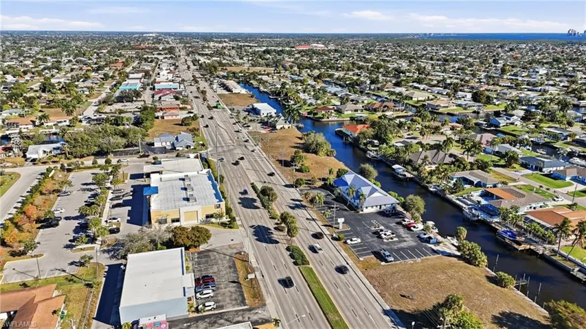 View north up Del Prado Blvd.