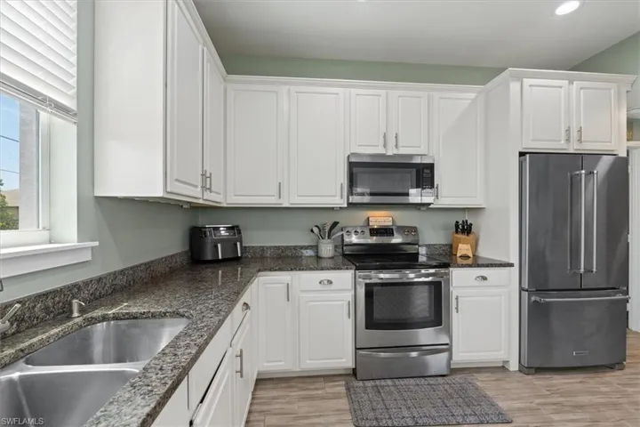 18432 Camellia Rd, Fort Myers, Florida 33967