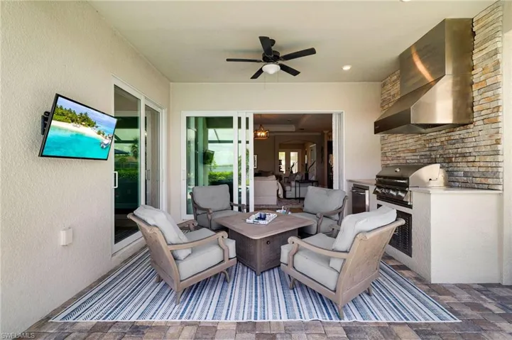 15002 Blue Bay Cir, Fort Myers, Florida 33913
