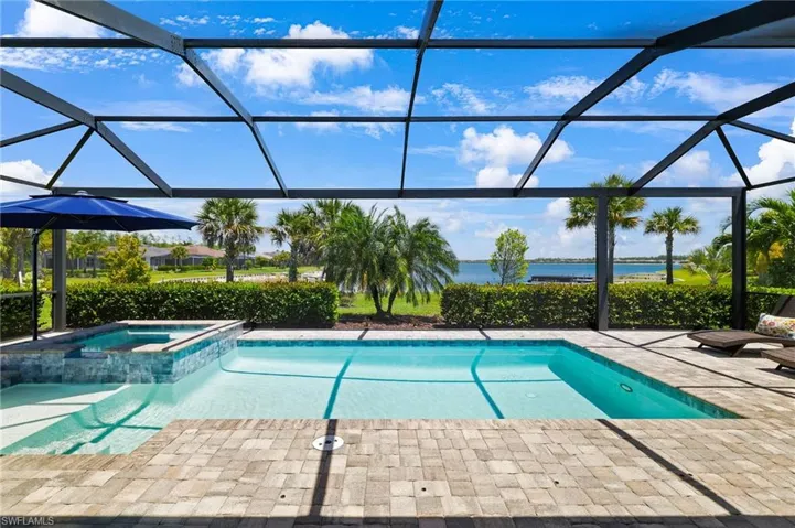 15002 Blue Bay Cir, Fort Myers, Florida 33913