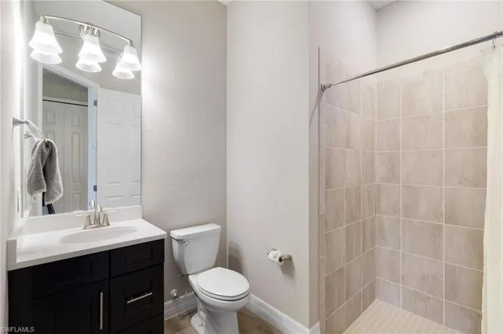 15002 Blue Bay Cir, Fort Myers, Florida 33913