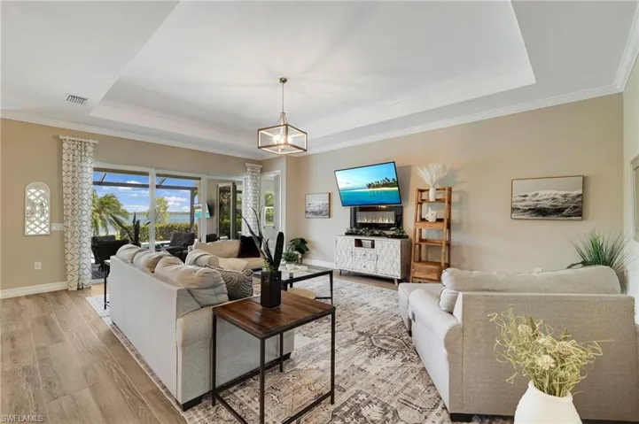 15002 Blue Bay Cir, Fort Myers, Florida 33913
