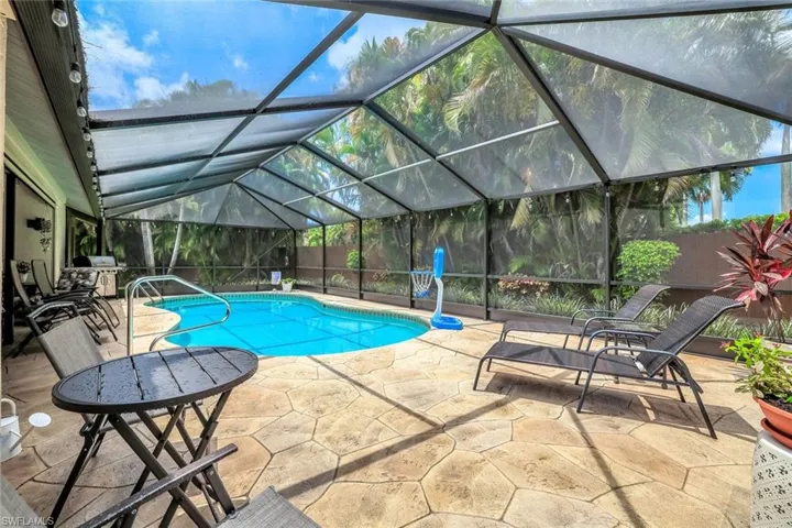 3097 Round Table Ct, Naples, Florida 34112