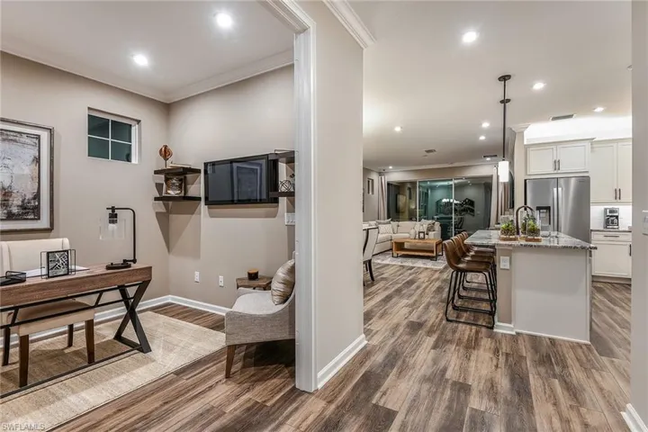 6727 Good Life Street, Fort Myers, Florida 33966