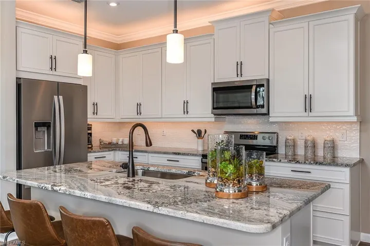 6727 Good Life Street, Fort Myers, Florida 33966