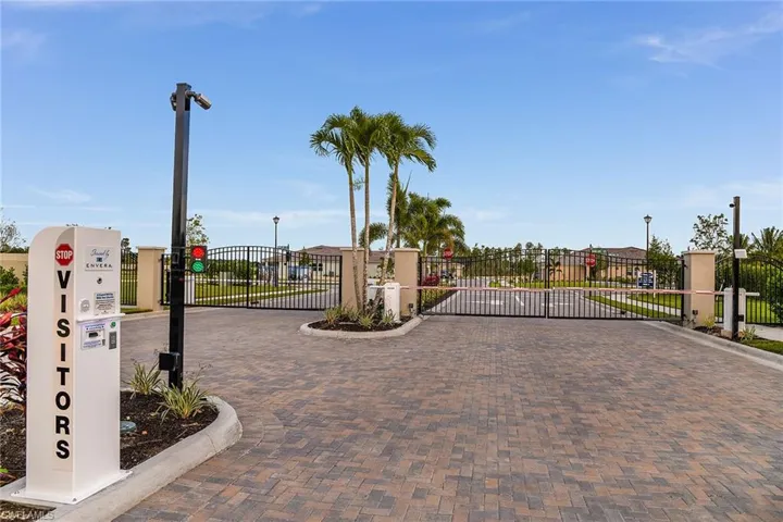 6727 Good Life Street, Fort Myers, Florida 33966
