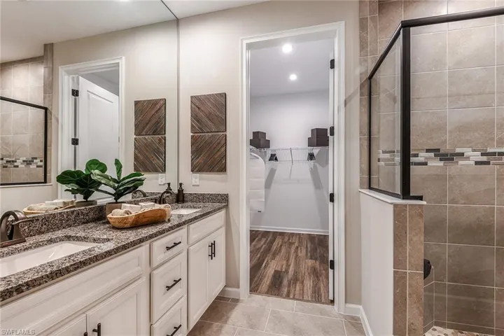 6727 Good Life Street, Fort Myers, Florida 33966