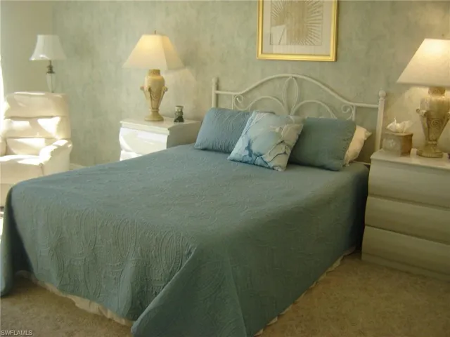 Primary Large bedroom with lake views